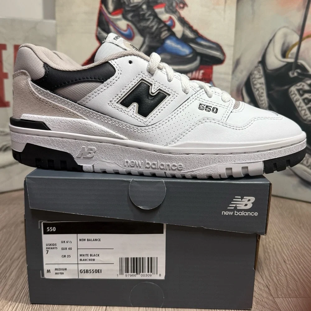 New Balance 550 White Black Casual Sneaker  (GS) Sizes 7Y/8.5W New